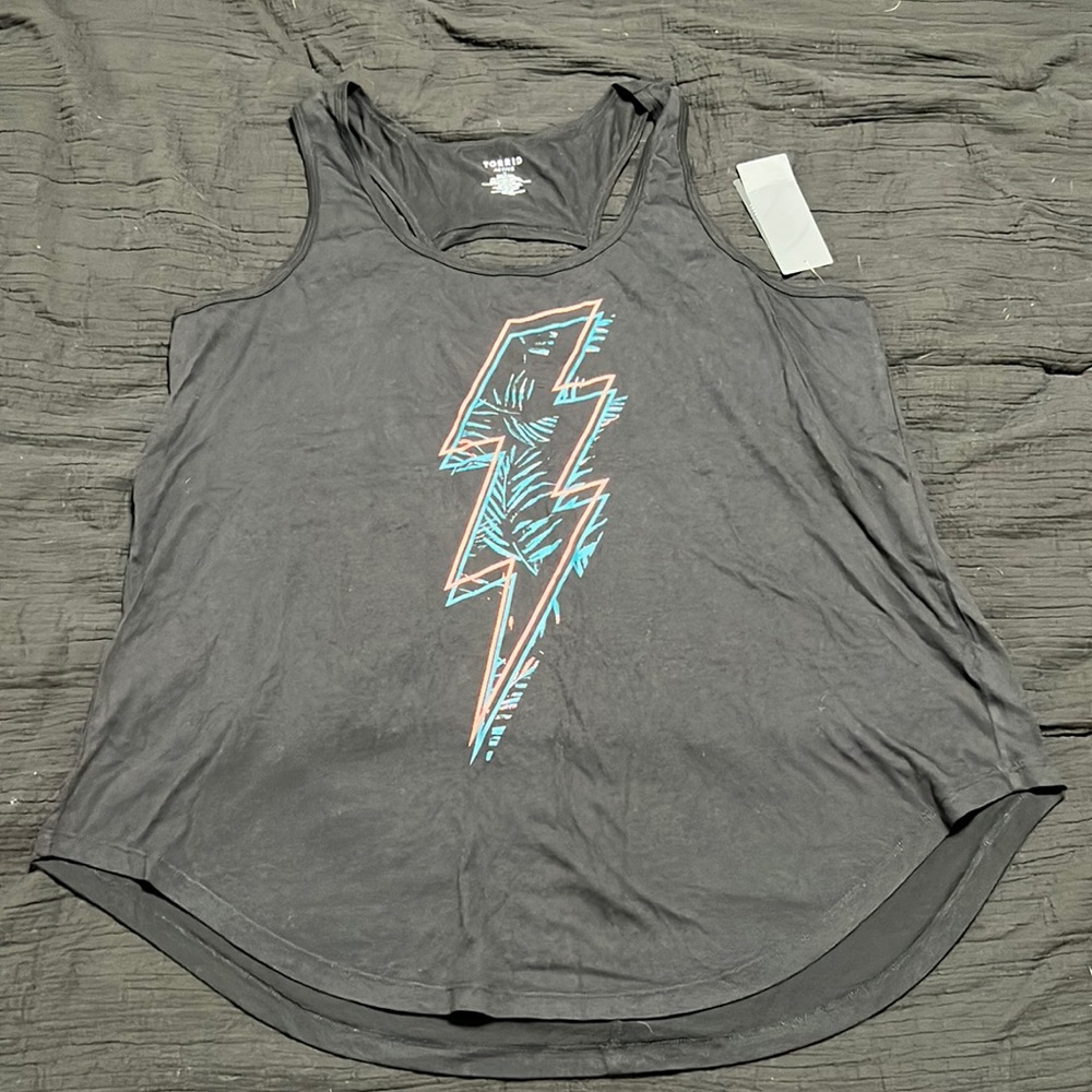 Torrid Tank Size 3